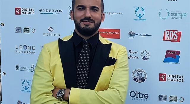 Daniele Bartocci, vacanza da vip in Versilia per il giovane giornalista pluripremiato