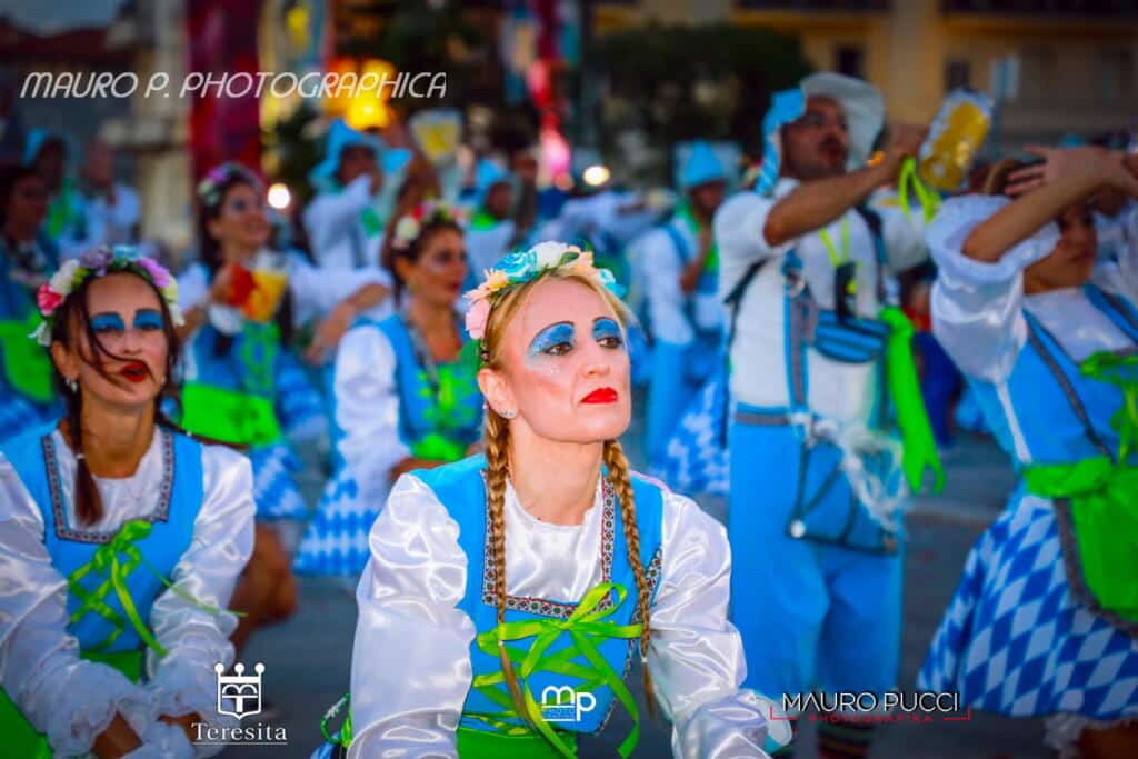 X8A1712 tn Copia