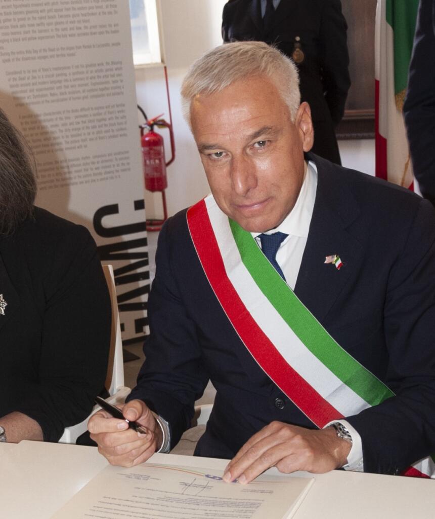 Patto di amicizia tra Viareggio e la Contea di Miami-Dade 1 Giorgio Del Ghingaro e1633962169422