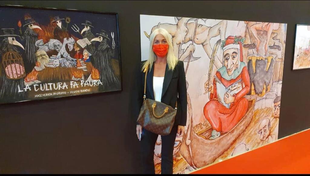 Monica Guidi CDA Fondazione Carnevale alla mostra DanteVale al TTG di Rimini