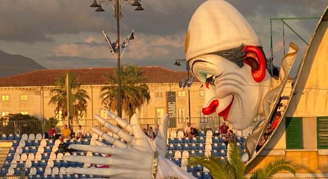 Carnevale Universale, le foto del quarto corso