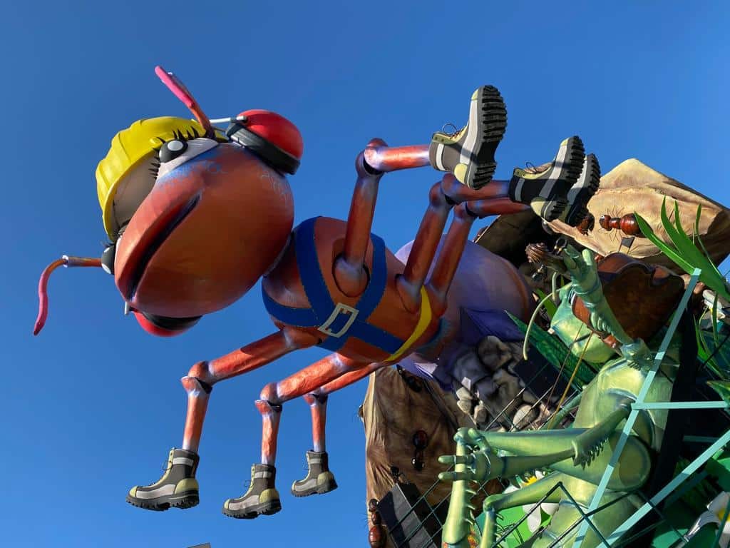 Particolare carro carnevale di Viareggio 2022
