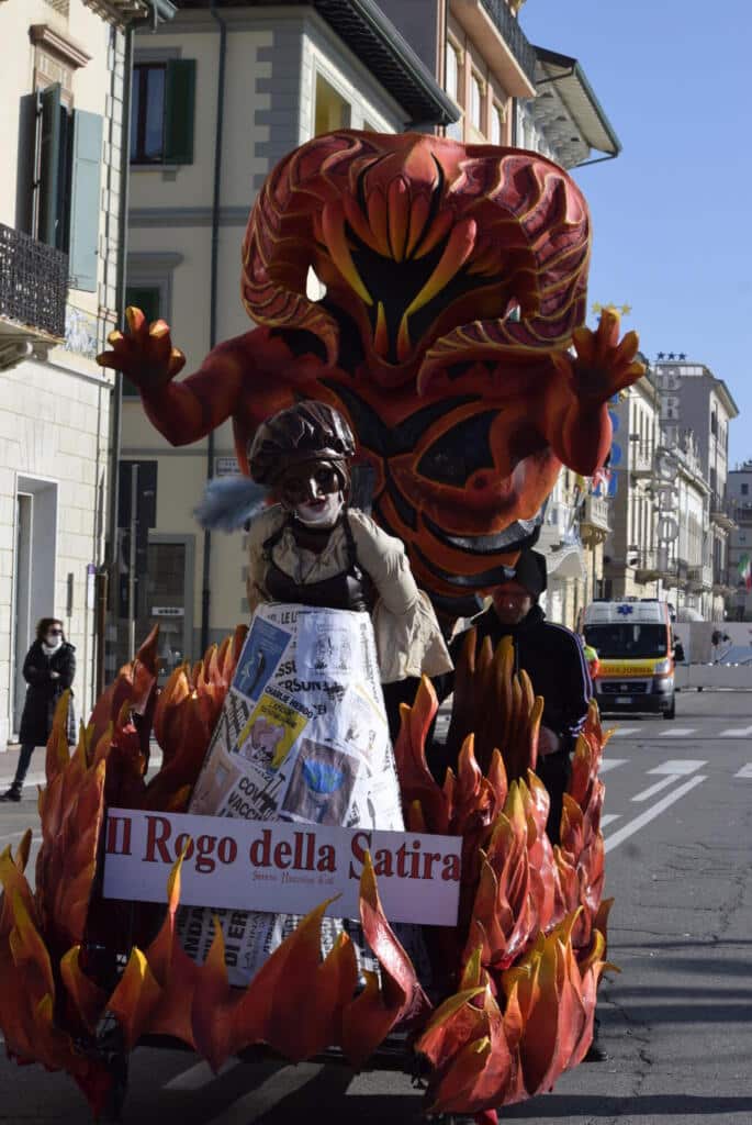 carnevale viareggio cultura