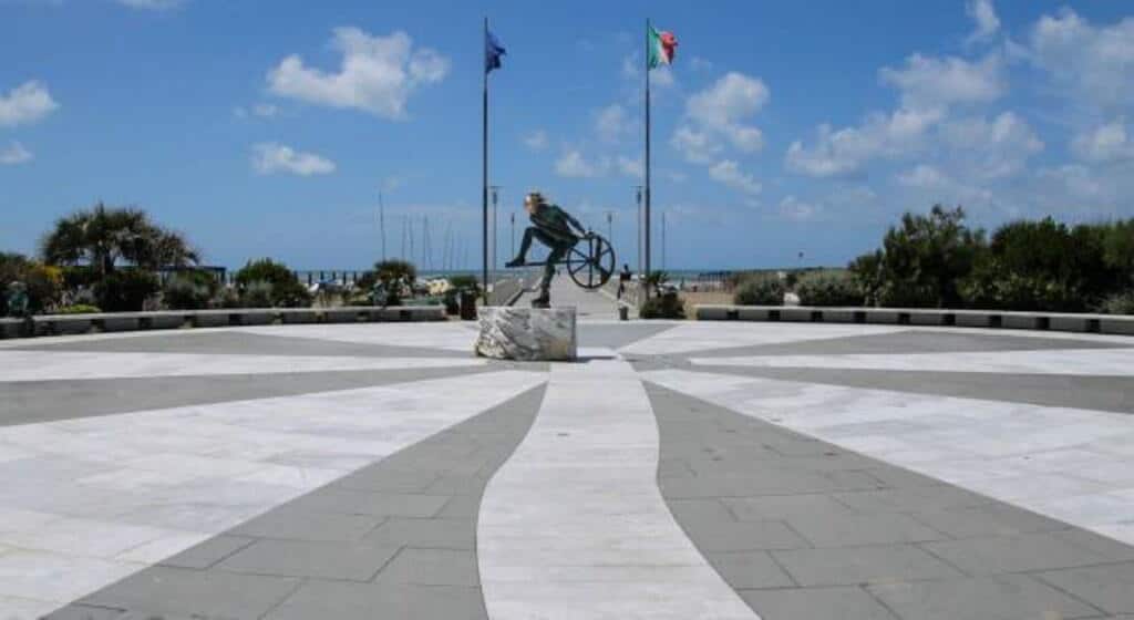pontile forte dei marmi