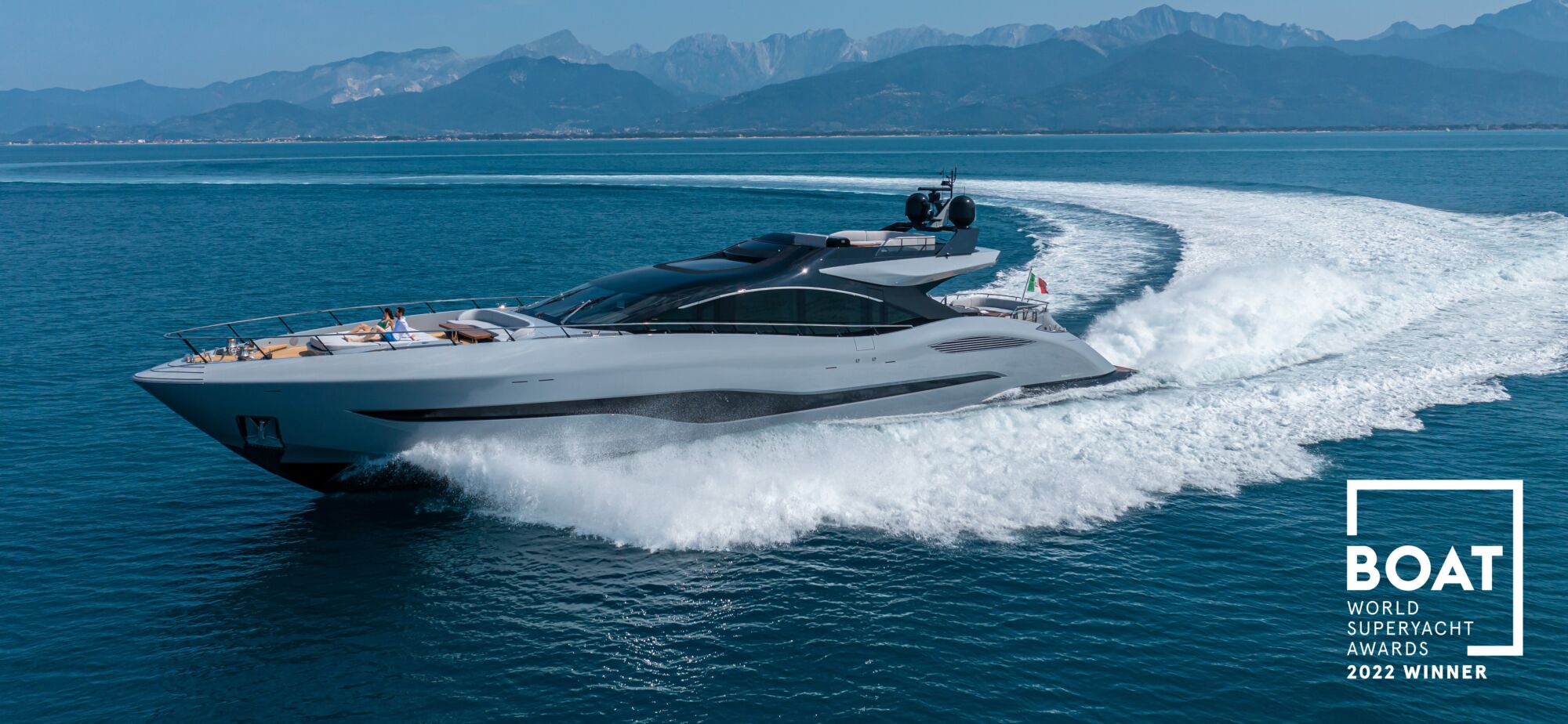Mangusta Yachts trionfa ai World Superyacht Awards 2022 - Comune ...