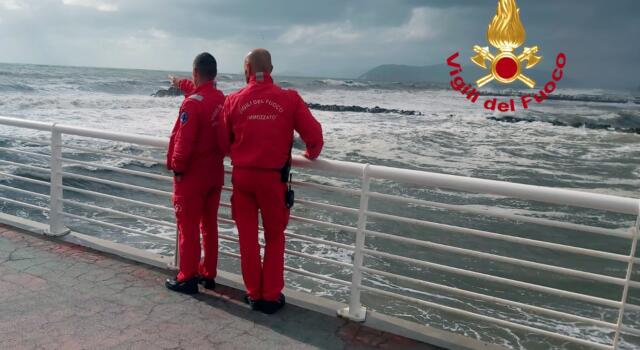 Massa: proseguono le ricerche in mare del turista tedesco disperso 