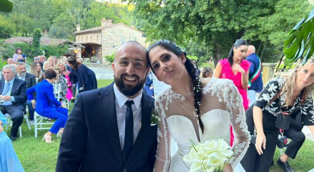 Alessia e Niccolò sposi. I più sinceri auguri da parte della famiglia e dagli amici