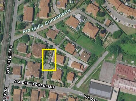 Pietrasanta, nuova passerella fra via del Fossetto e dell&#8217;Accademia