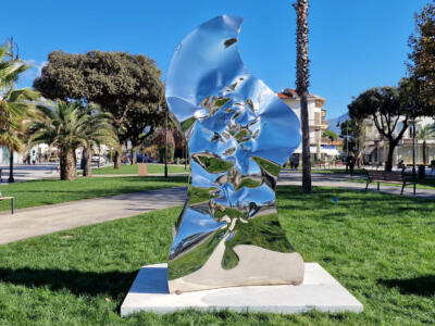 “<strong>Oceano” torna a risplendere in piazza XXIV Maggio</strong>