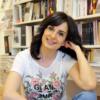 Mondadori di Viareggio, firmacopie di Chiara Parenti, autrice del romanzo ”Per lanciarsi dalle stelle”