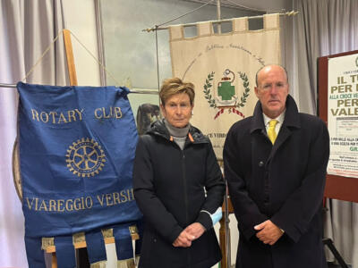 “Un Natale solidale e condiviso”, l’iniziativa di Rotary Club Viareggio Versilia