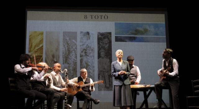 Ottavia Piccolo in scena al Teatro Comunale di Pietrasanta in &#8220;Cosa Nostra spiegata ai bambini&#8221;