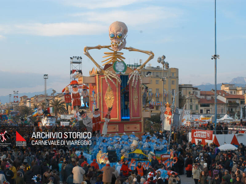 Addio a Giovanni Maggini, Carnevale di Viareggio in lutto