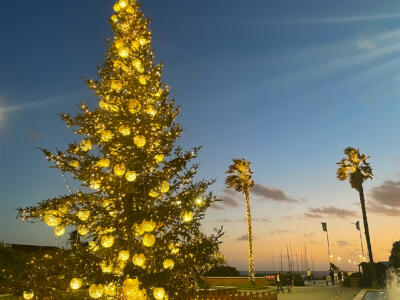 Si accende il Natale a Forte dei Marmi