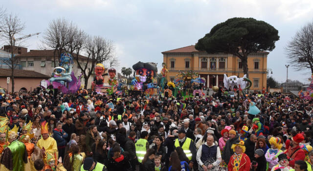 Carnevale Pietrasantino, si parte