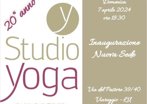 Lo Studio Yoga di Viareggio festeggia due decenni con una nuova sede