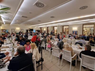 Oltre duecento persone alla cena di Forza Italia in Versilia