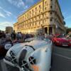1000 miglia a Viareggio, sfilata di auto storiche in Passeggiata