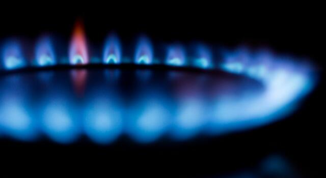 Cambiare fornitore luce e gas: come fare e quali sono i tempi