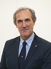 Roberto Menia