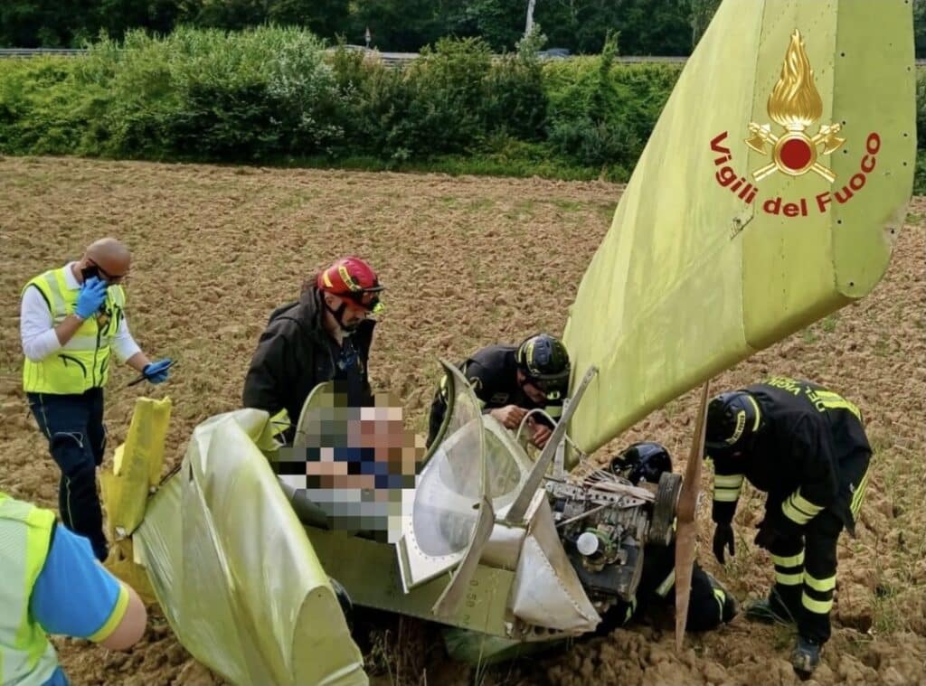 Ultraleggero precipitato in un campo vicino alla FiPiLi